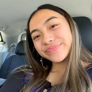 Meet your Posher, Mamia